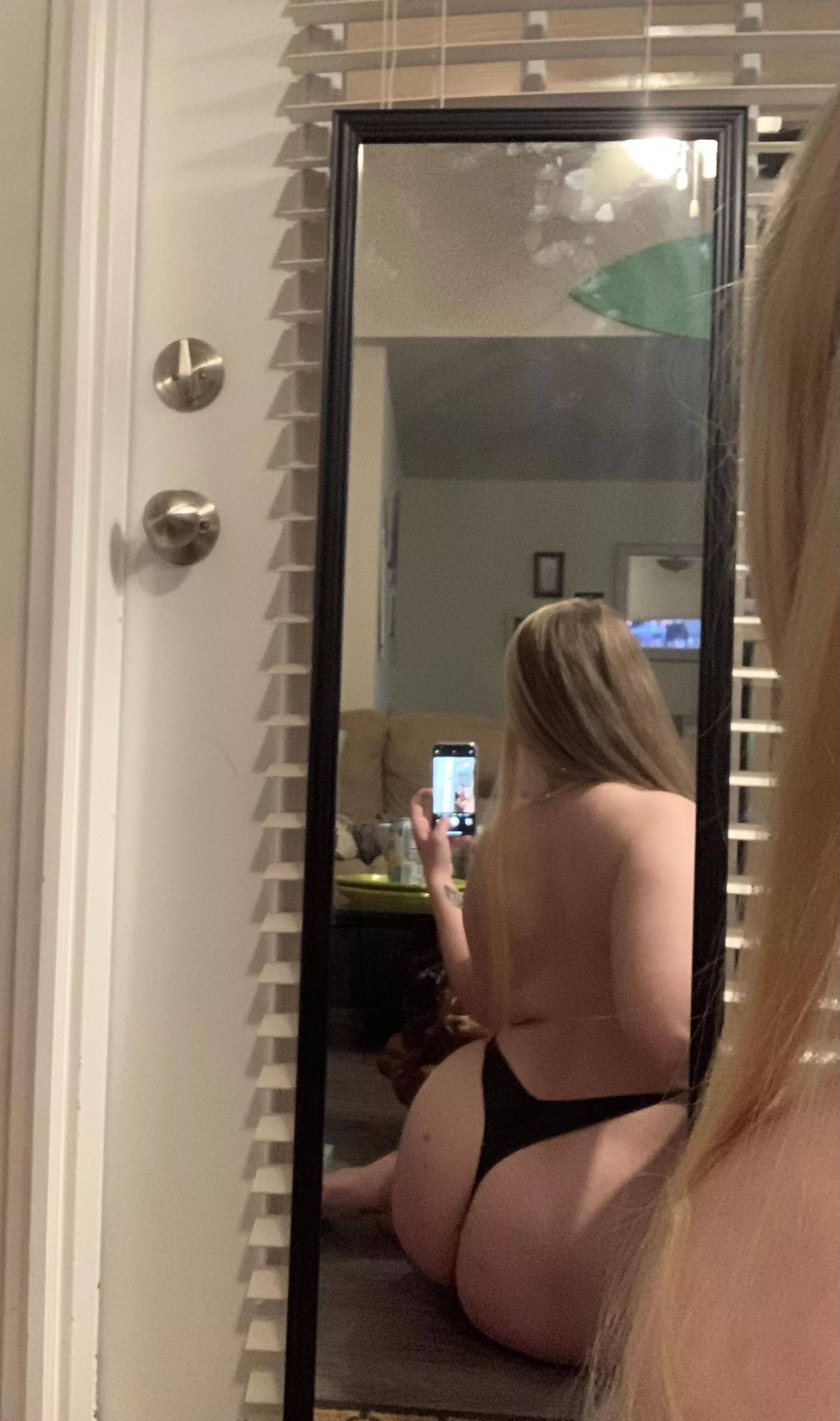 Merry thiccmas daddies 😚✨🍑