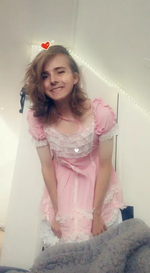 Messy hair, but Favorite Dress! Messy hair, but Favorite Dress!