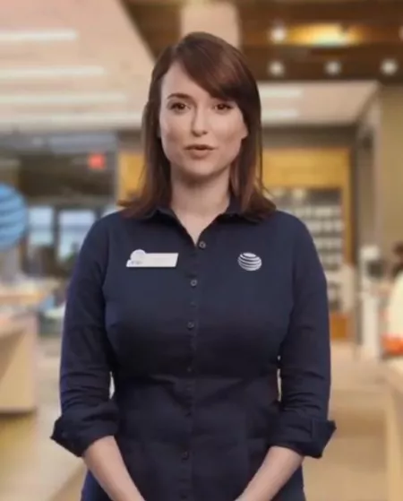 Milana Vayntrub Milana Vayntrub