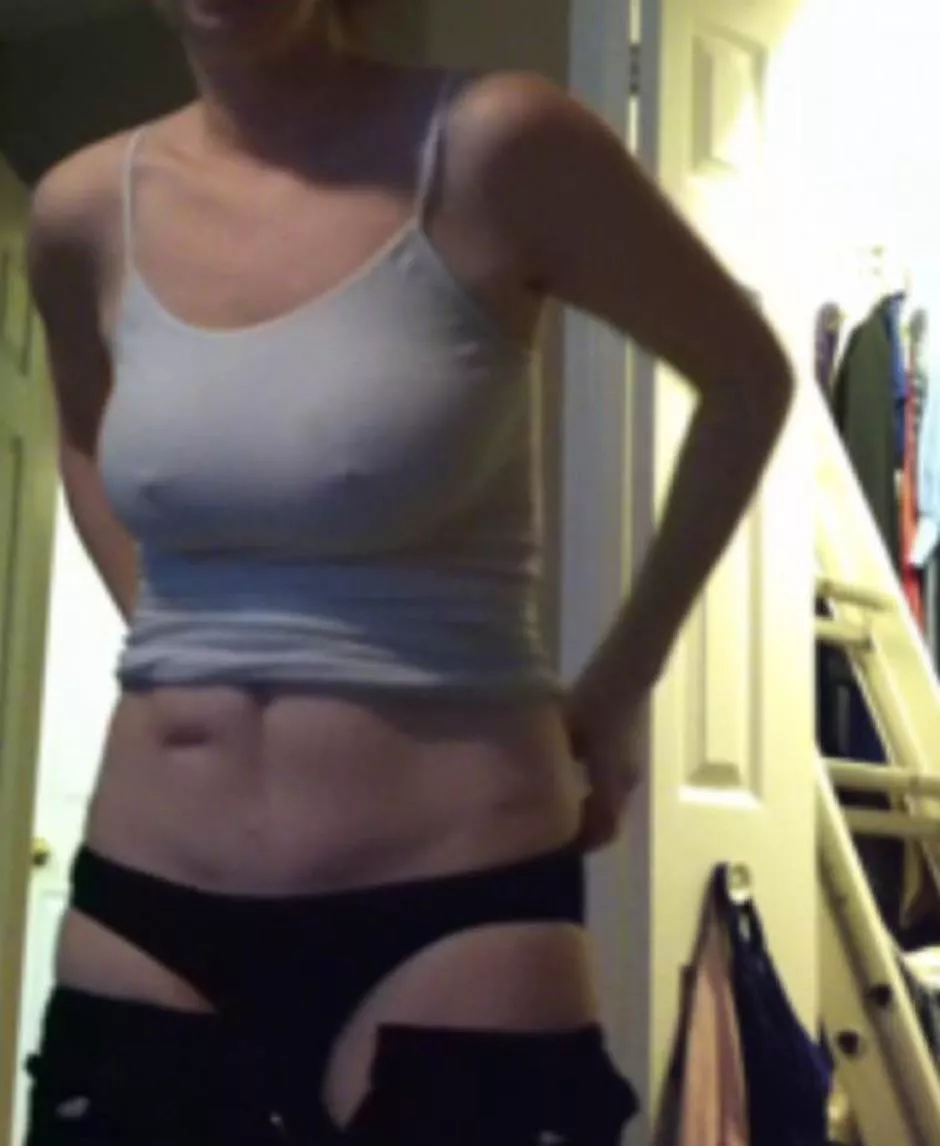 Milf 40 (36 in photo) Milf 40 (36 in photo)