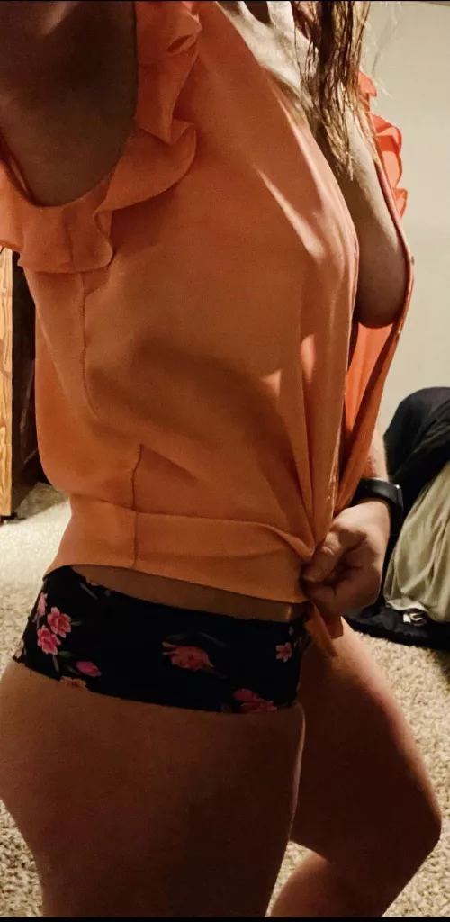 Milf hotwife zoom meeting attire