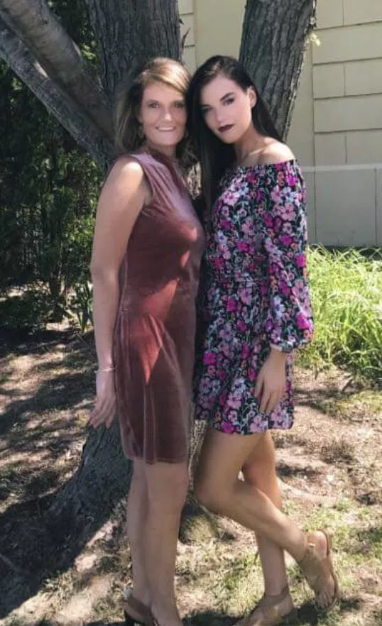 Milf mom or daughter Milf mom or daughter