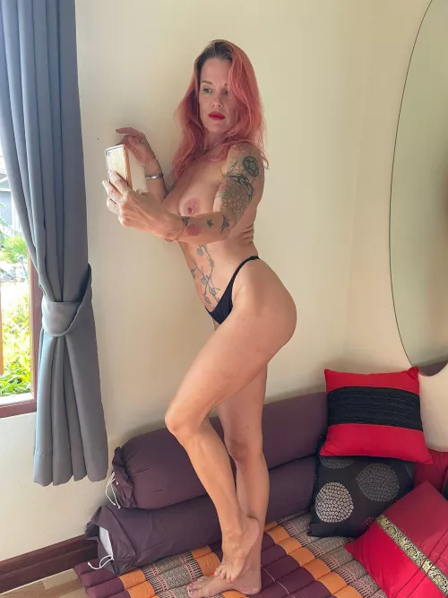 Milfie wants to get caught by the neighbor💋 Milfie wants to get caught by the neighbor💋