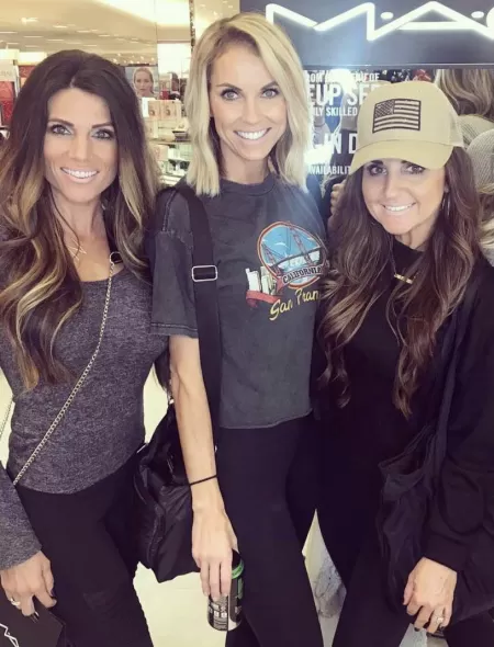 MILFS MILFS
