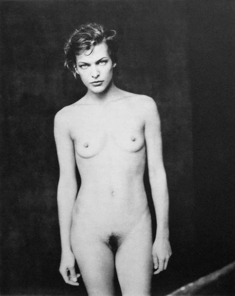 Milla Jovovich Nudes