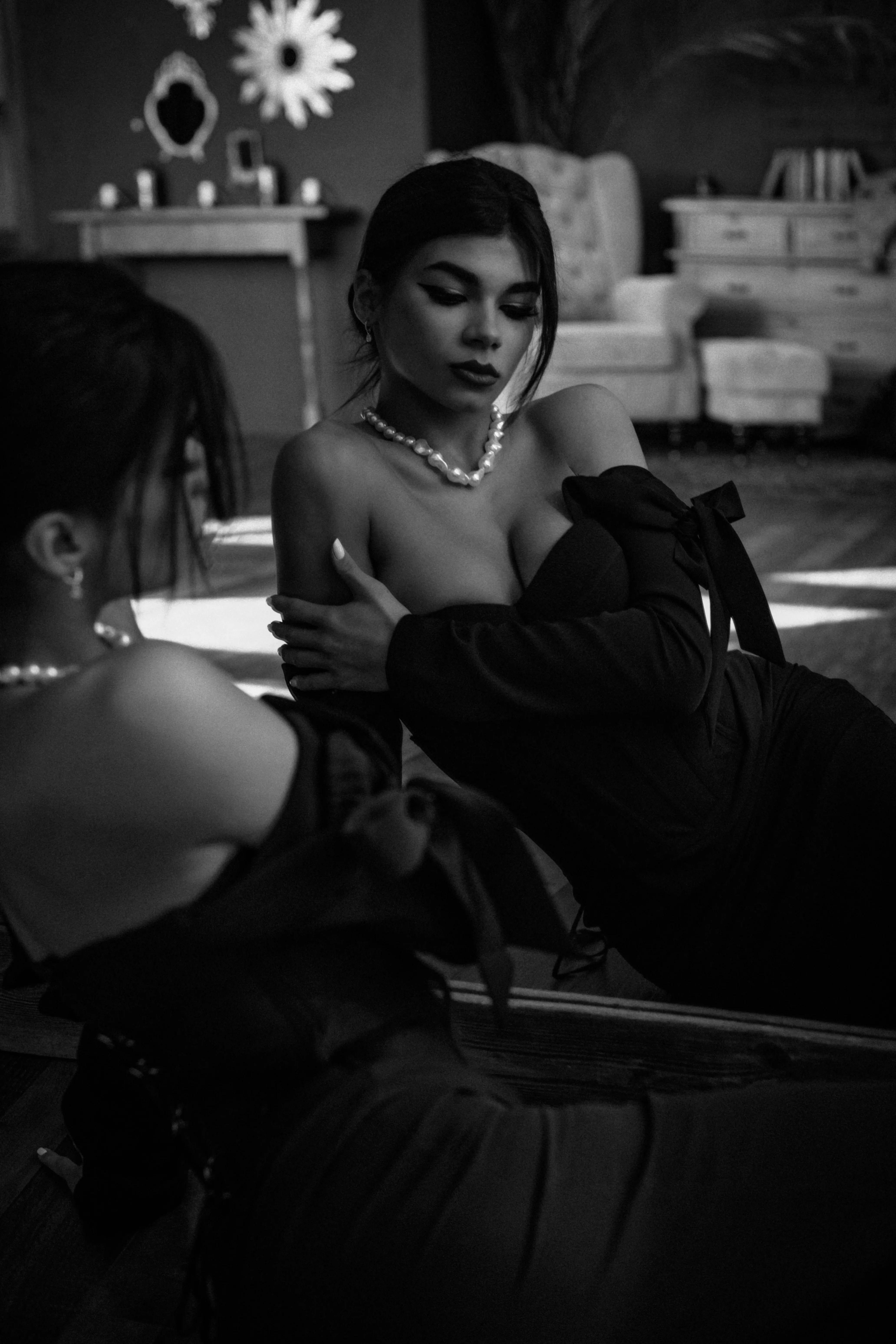 Mind a little bit of elegancy in feed? [OC]