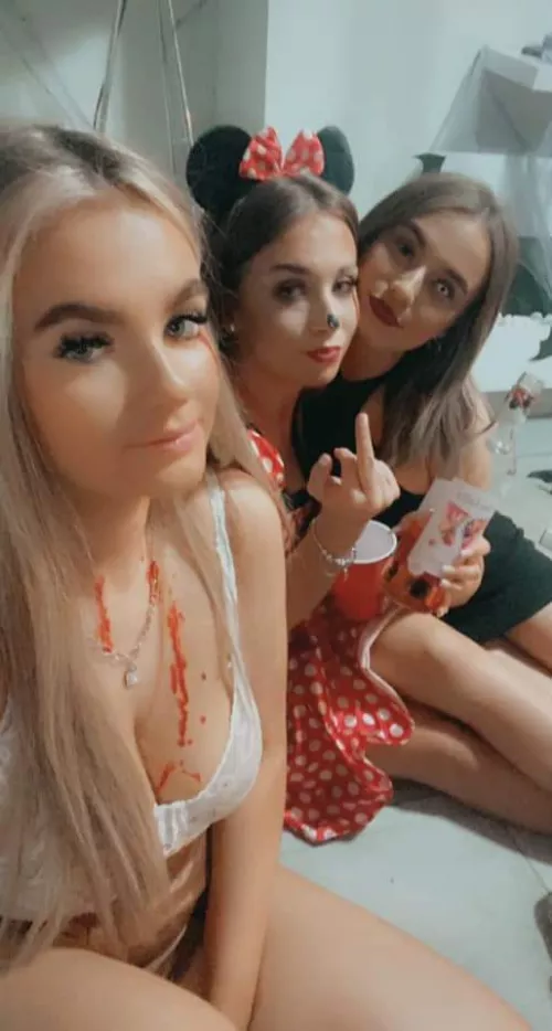 Minnie Minnie