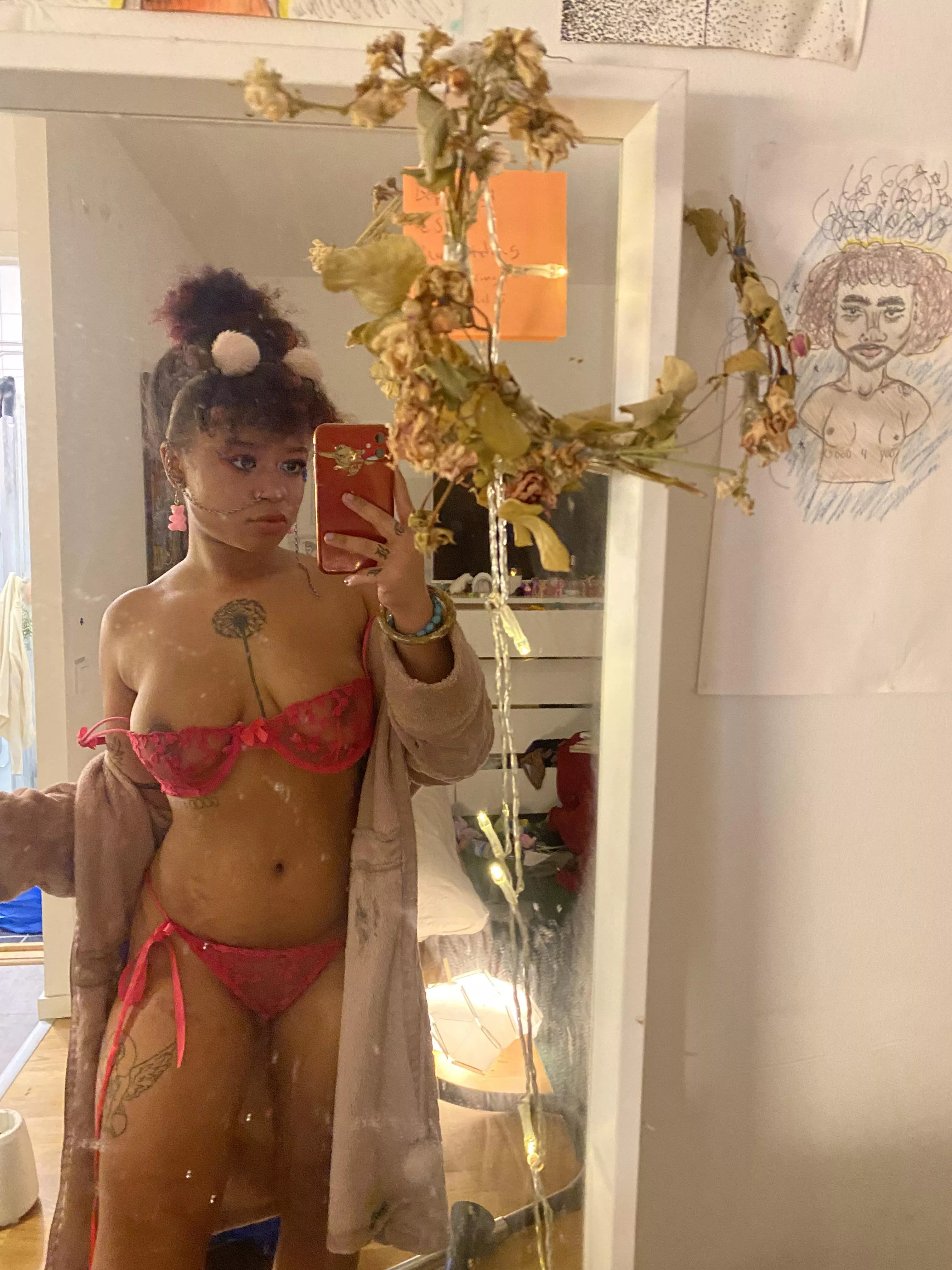 Mirror, mirror on the wall.. who’s the sluttiest of them all?