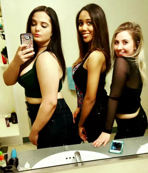 Mirror selfie Mirror selfie