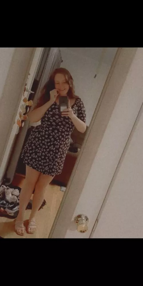 Mirror selfie in my new dress