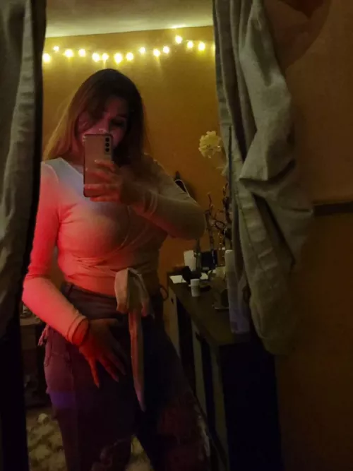 Mirror Selfie Mirror Selfie