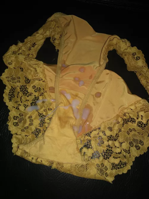 missed my lover... but her smell on the panties helped