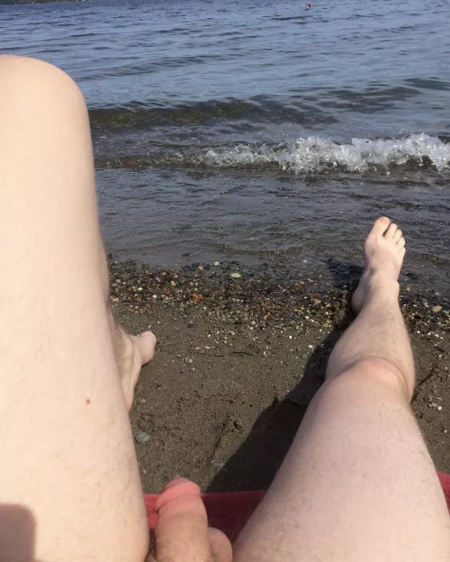 Missing the summer sun on my bod (m) Missing the summer sun on my bod (m)