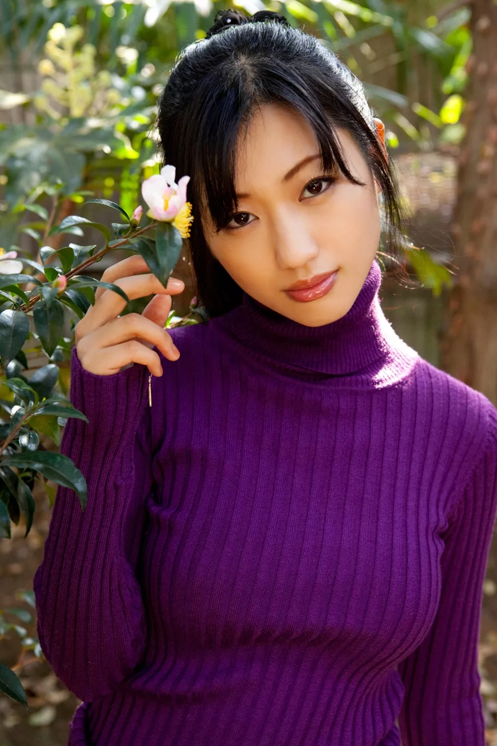 Mitsu Dan (壇蜜) Mitsu Dan (壇蜜)