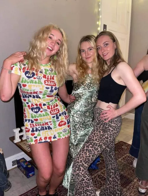 Mixed outfits Mixed outfits