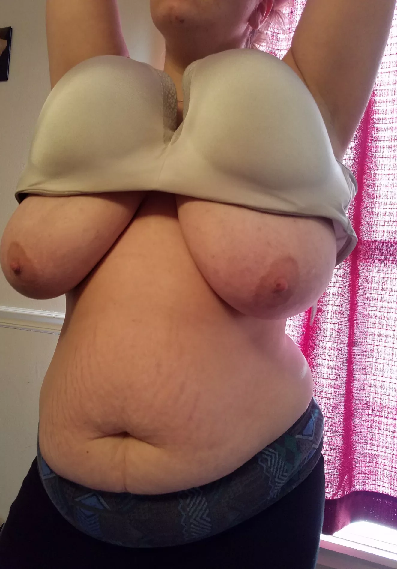 Big momma - nude photos
