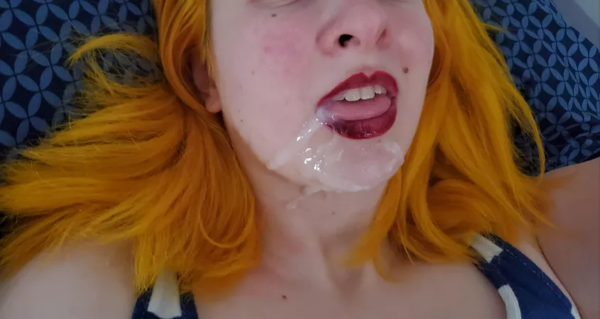 Mmmm my face feels so refreshed 😘 Mmmm my face feels so refreshed 😘
