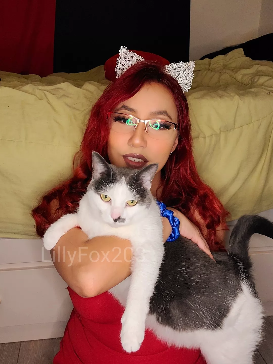 Mom put me down I didn't put on my eyeliner