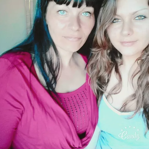 Momma or daughter?