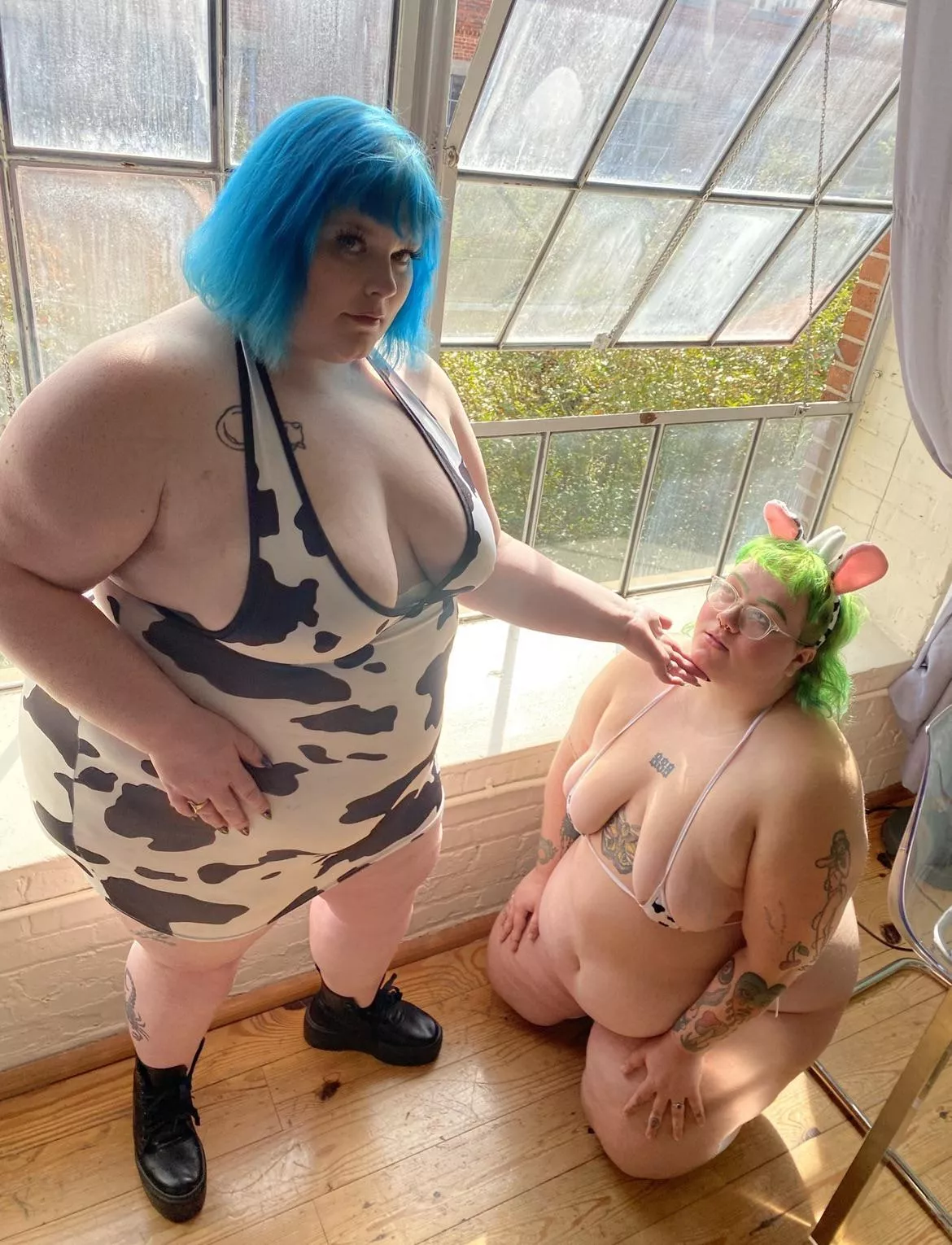 Mommy cow//bb cow Mommy cow//bb cow