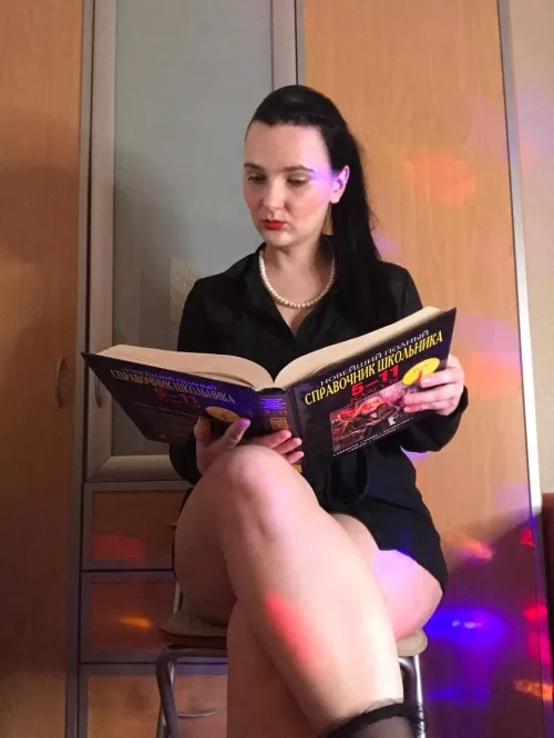 Mommy is very seductive, don't you think? I think your fantasies about me will be the most colorful Mommy is very seductive, don't you think? I think your fantasies about me will be the most colorful