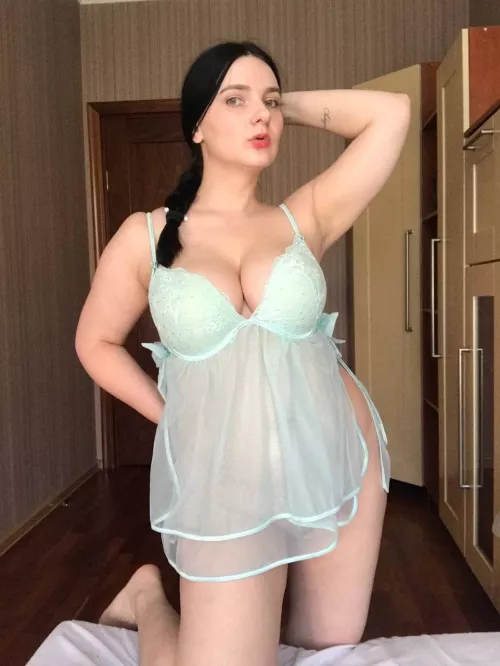 Mommy is very seductive, don't you think? I think your fantasies about me will be the most colorful Mommy is very seductive, don't you think? I think your fantasies about me will be the most colorful