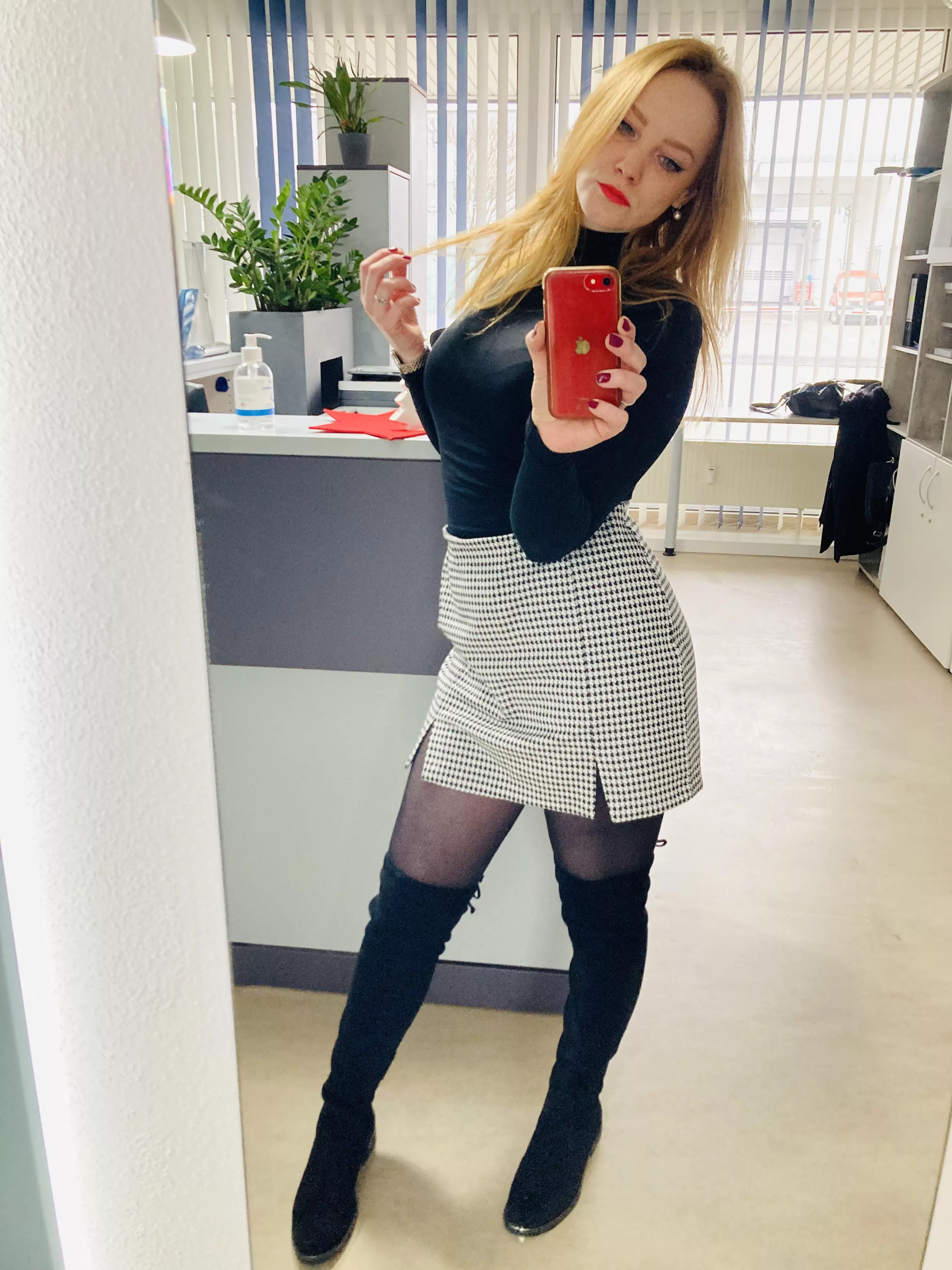 Monday mood π Monday mood π