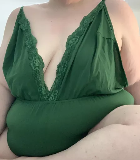 More bouncy than bendy — 42F BBW hotwife for chubby-chasing bull with personality More bouncy than bendy — 42F BBW hotwife for chubby-chasing bull with personality