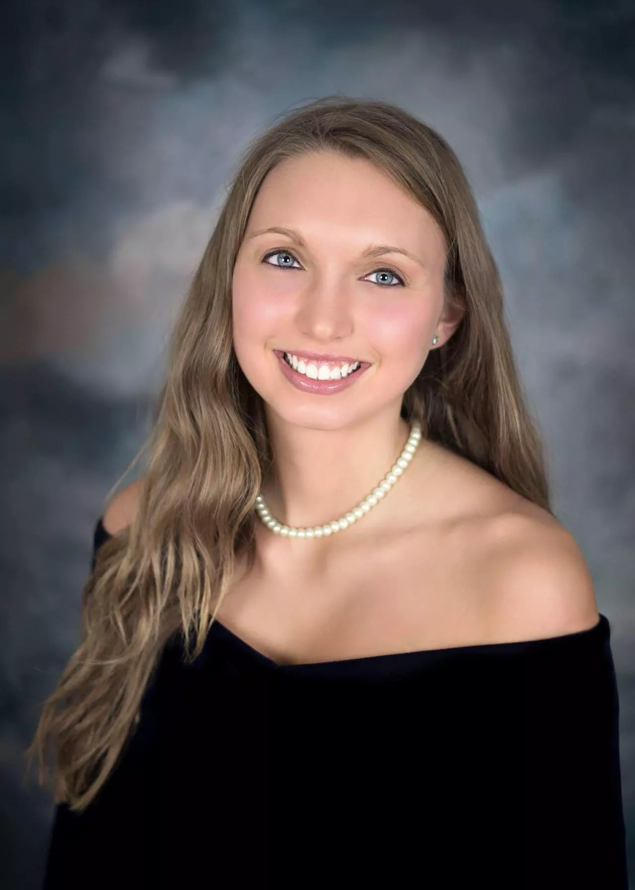 More of my college GF on xvideos. Link is in the comments below