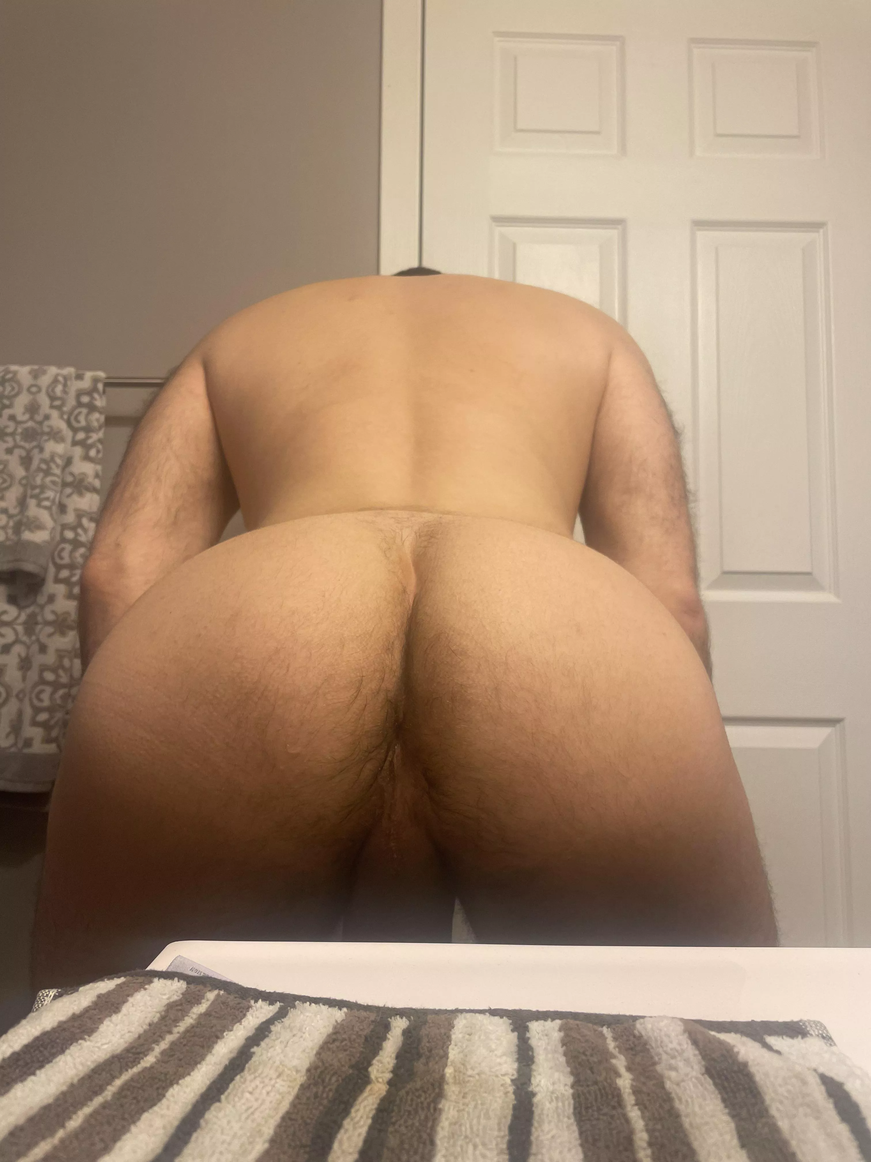 Morning ass hole Morning ass hole