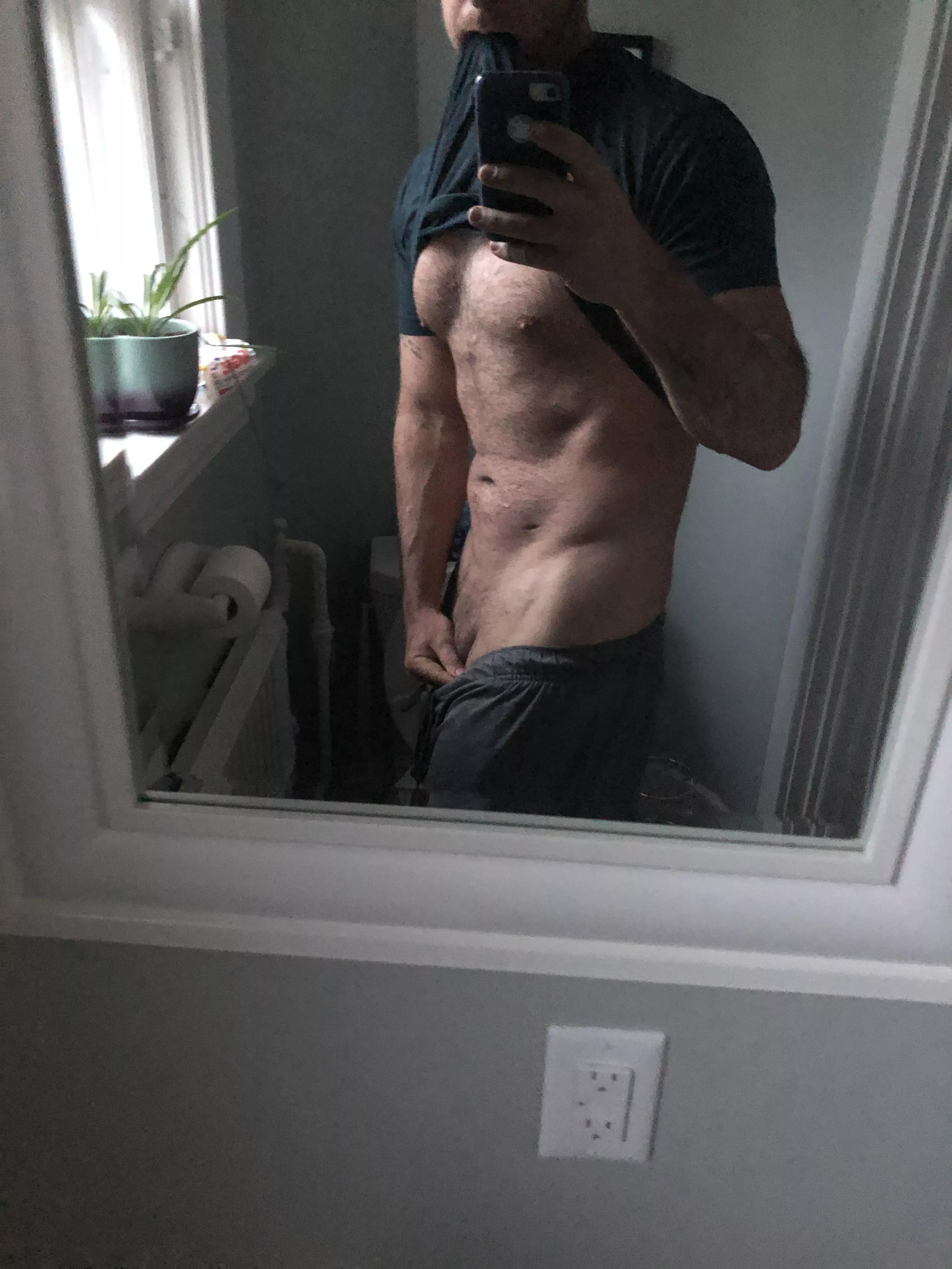 Morning! Come say hi if you like them very tall Morning! Come say hi if you like them very tall