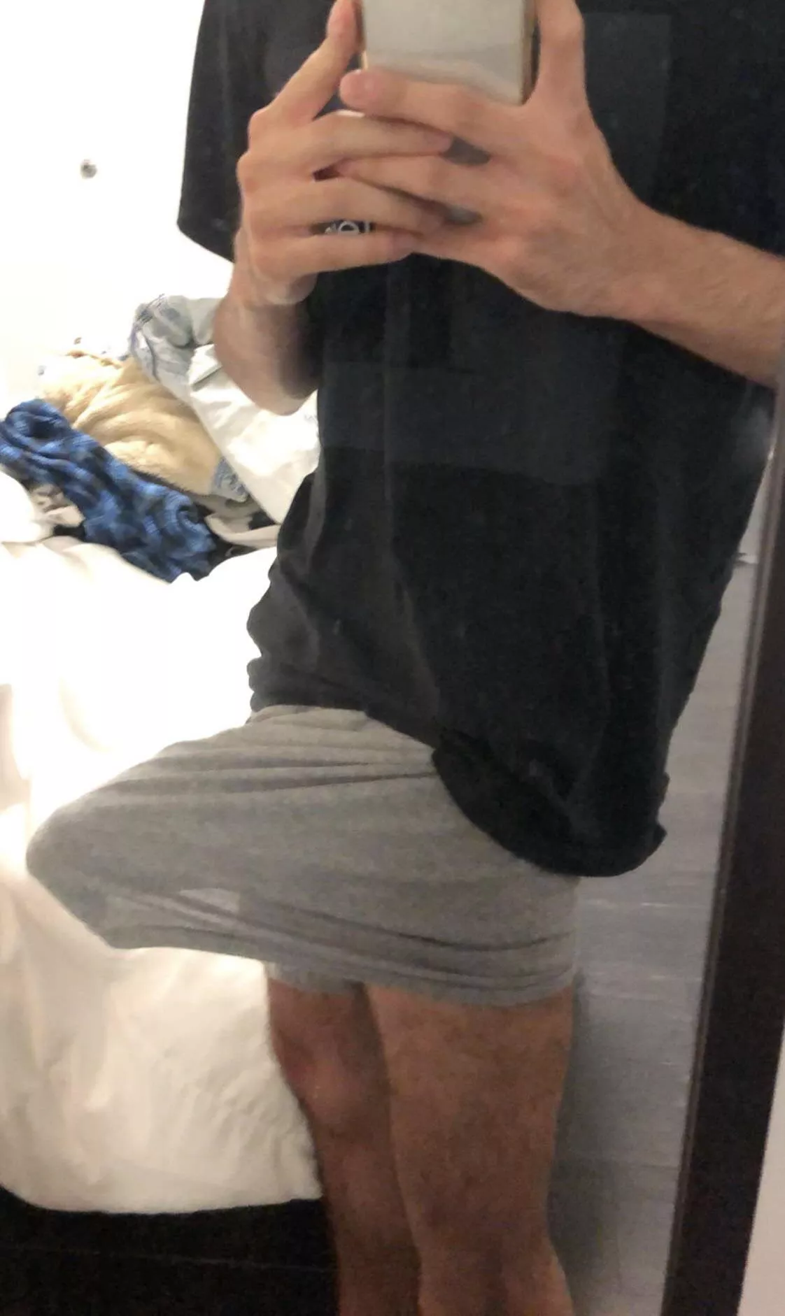 Morning wood made sleepovers really embarrassing 😅