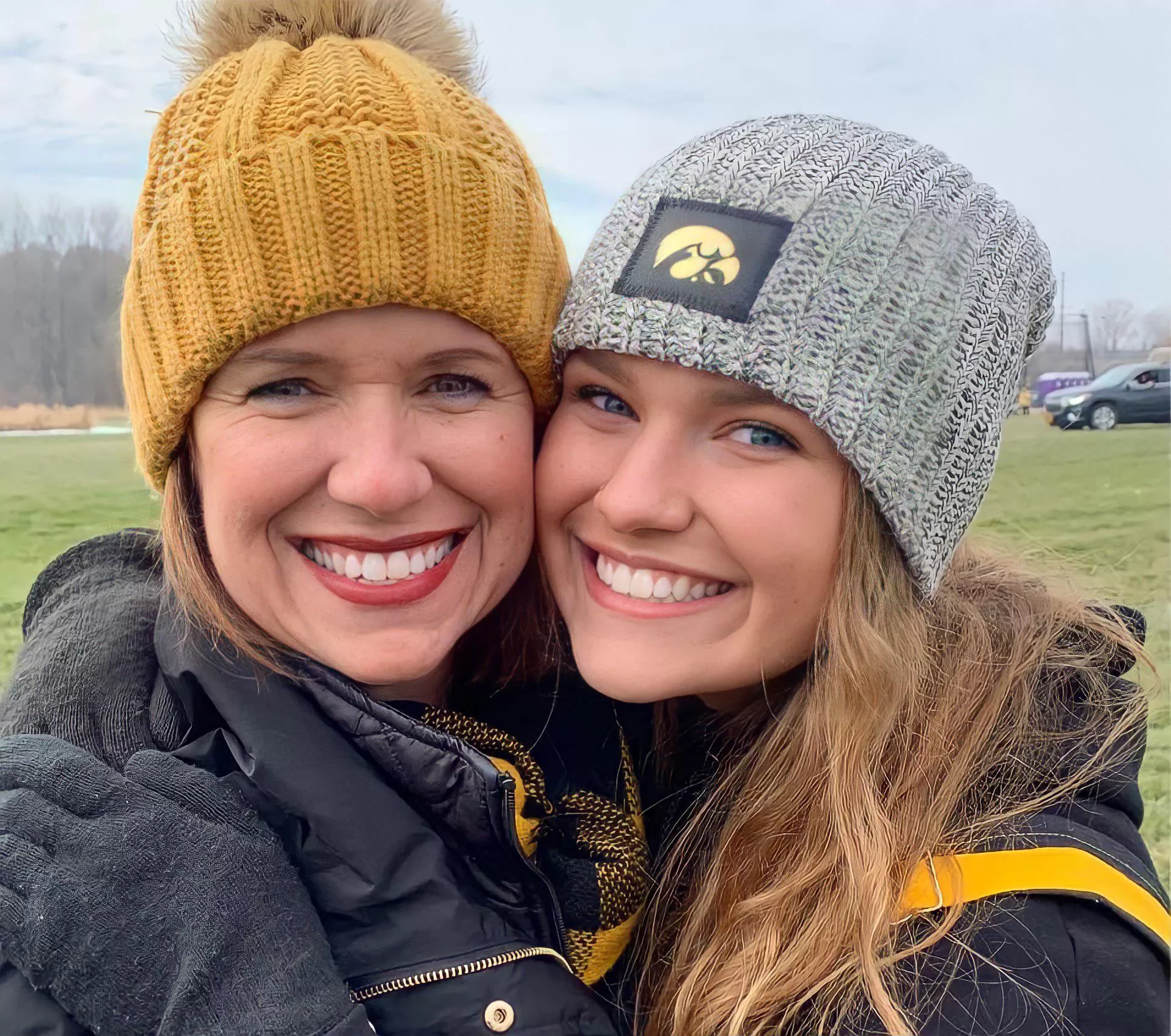 Mother Daughter All Bundled Up Mother Daughter All Bundled Up