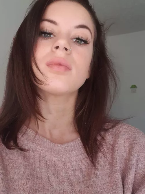 Mumma felt sxey here atfer being ficked straight for 2 hours!!