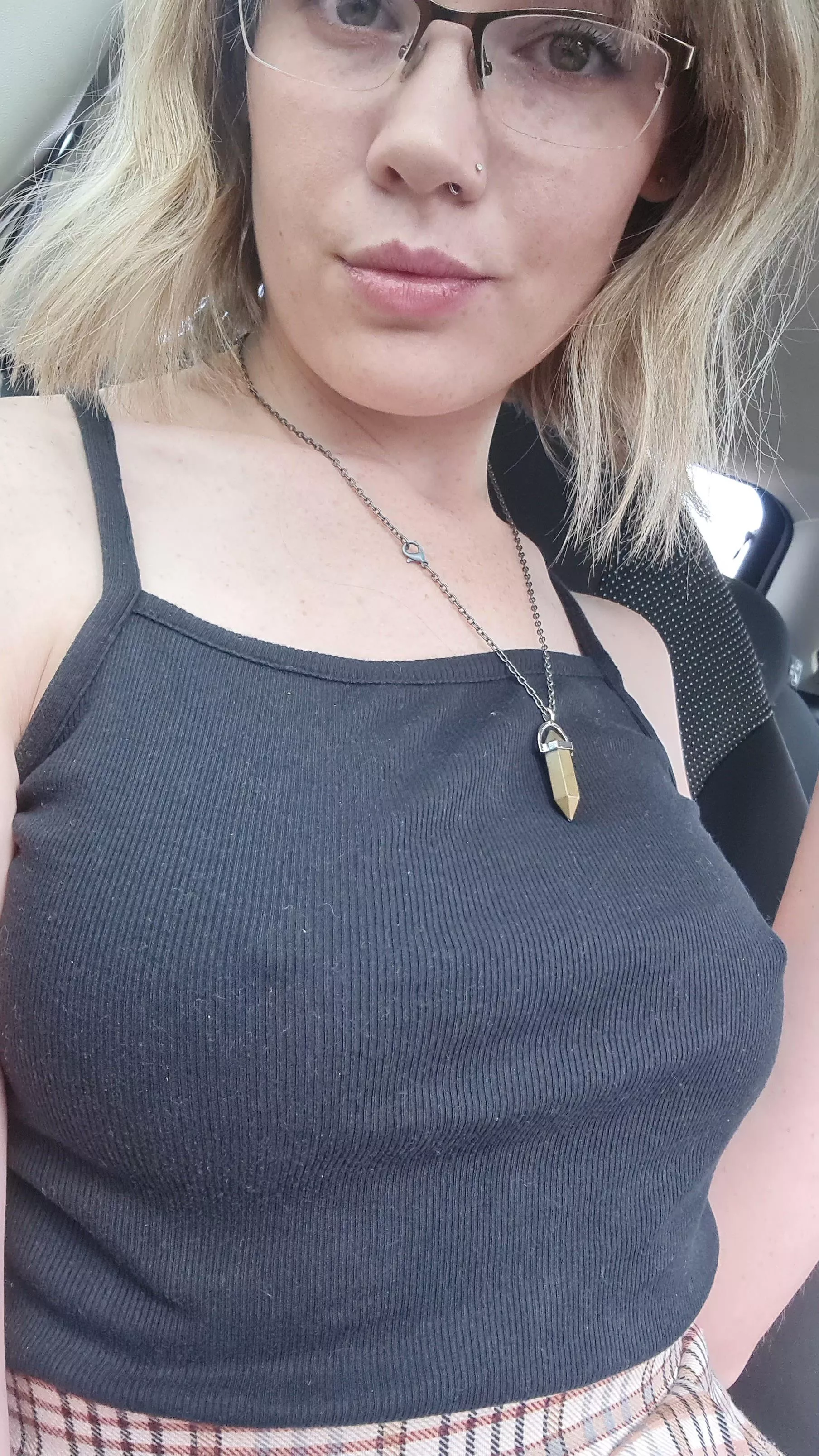 My 1st post here- happy friday My 1st post here- happy friday