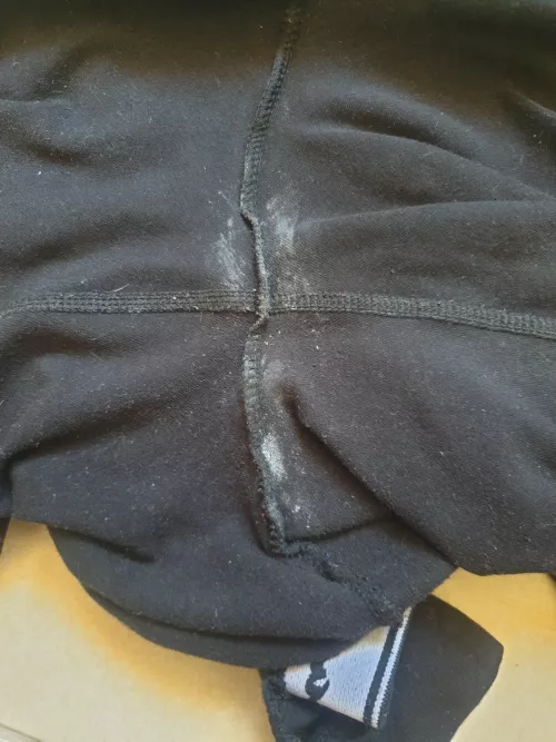 My 23 year old girlfriend didn't wear panties and left her grool stains in her tights 🤤