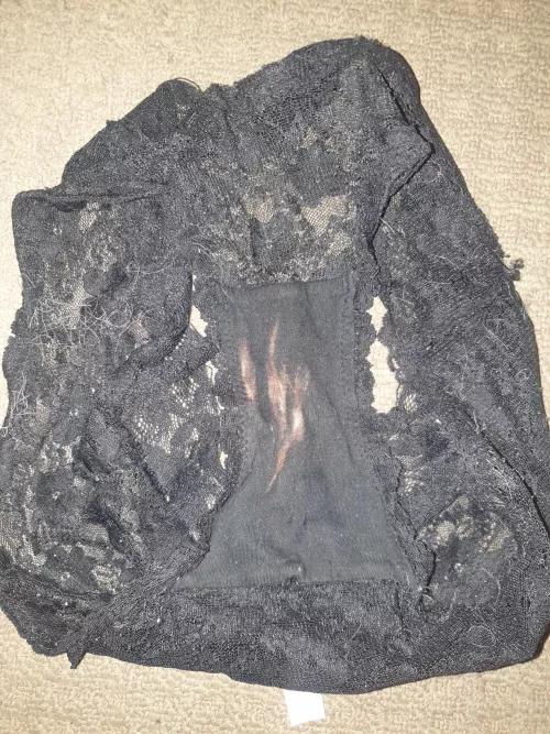 My 23 year old girls pussy bleaches her panties π€€