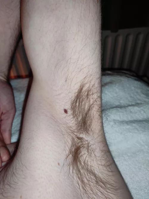 My armpits are sweaty today. How about you clean them? 😉