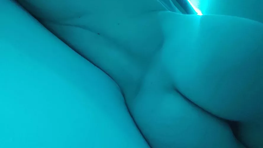 My ass is gorgeous!π But how great it is when you come in between the buns!ππ₯ More in link of comments