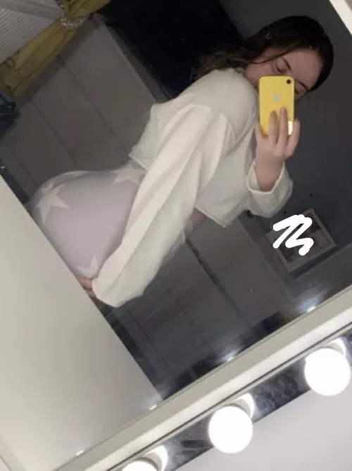 My ass looks like it’s gonna explode from these My ass looks like it’s gonna explode from these