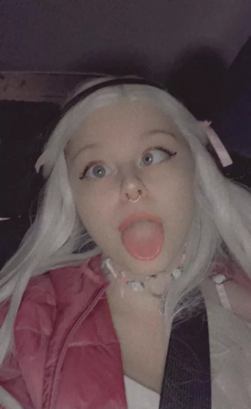 My bbg.. she’s turning into me >w< ♡ (she doesn’t have Reddit, but I have permission to post <3 )