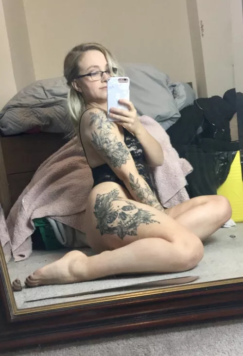 My bed broke, urs next!!