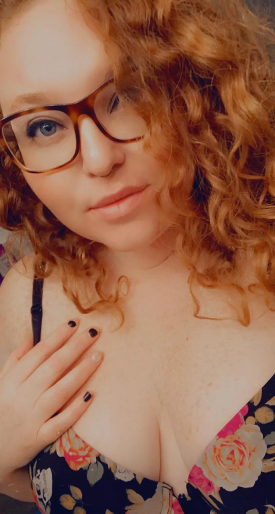 My bf doesn’t know I’m playing video games in a bra and thong just WAITING for him to get home 🥰 My bf doesn’t know I’m playing video games in a bra and thong just WAITING for him to get home 🥰