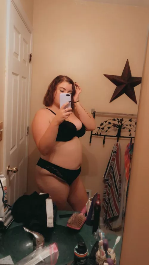 My bf hasnโt fvcked me in over a month, I canโt take it anymore so any volunteers? ๐