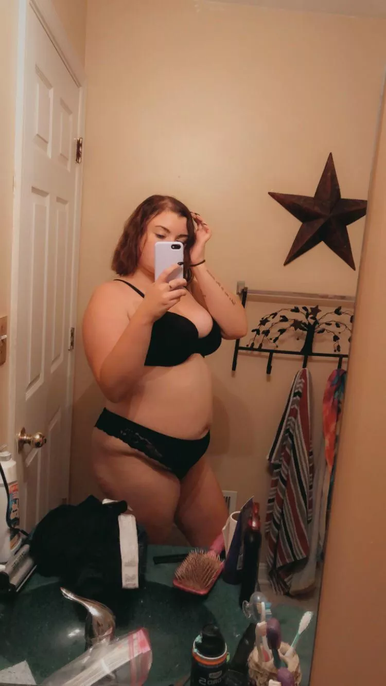 My bf hasn’t fvcked me in over a month, I can’t take it anymore so any volunteers? 😈