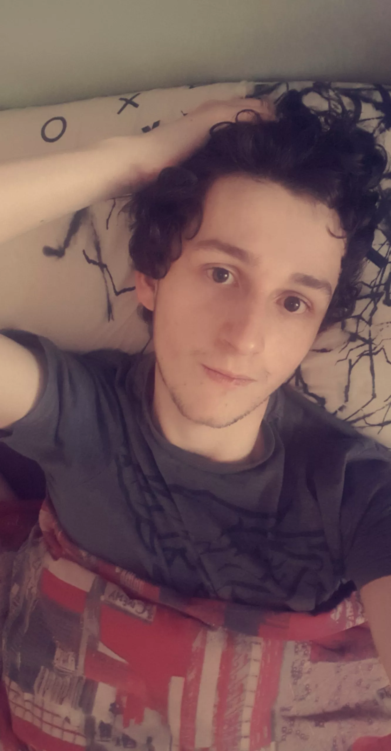 My birthday is in 6 days 😬😬 finally turning 21