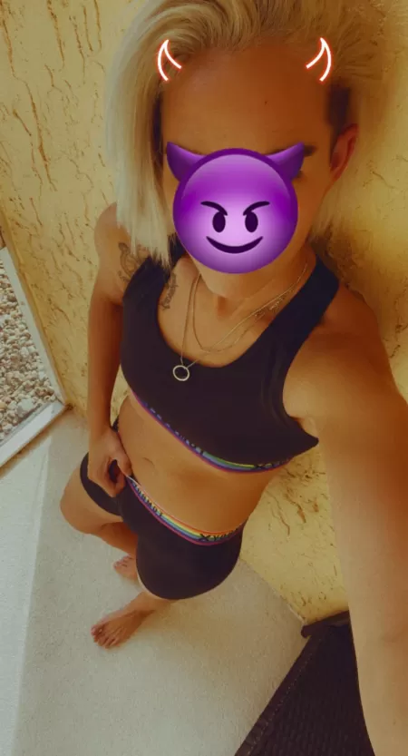 My birthday weekend is now underway! The clothings optional and the devils come out to play. ππππ