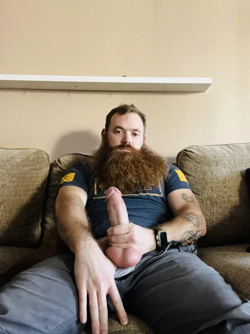 My blinds are open if you wanna walk by.