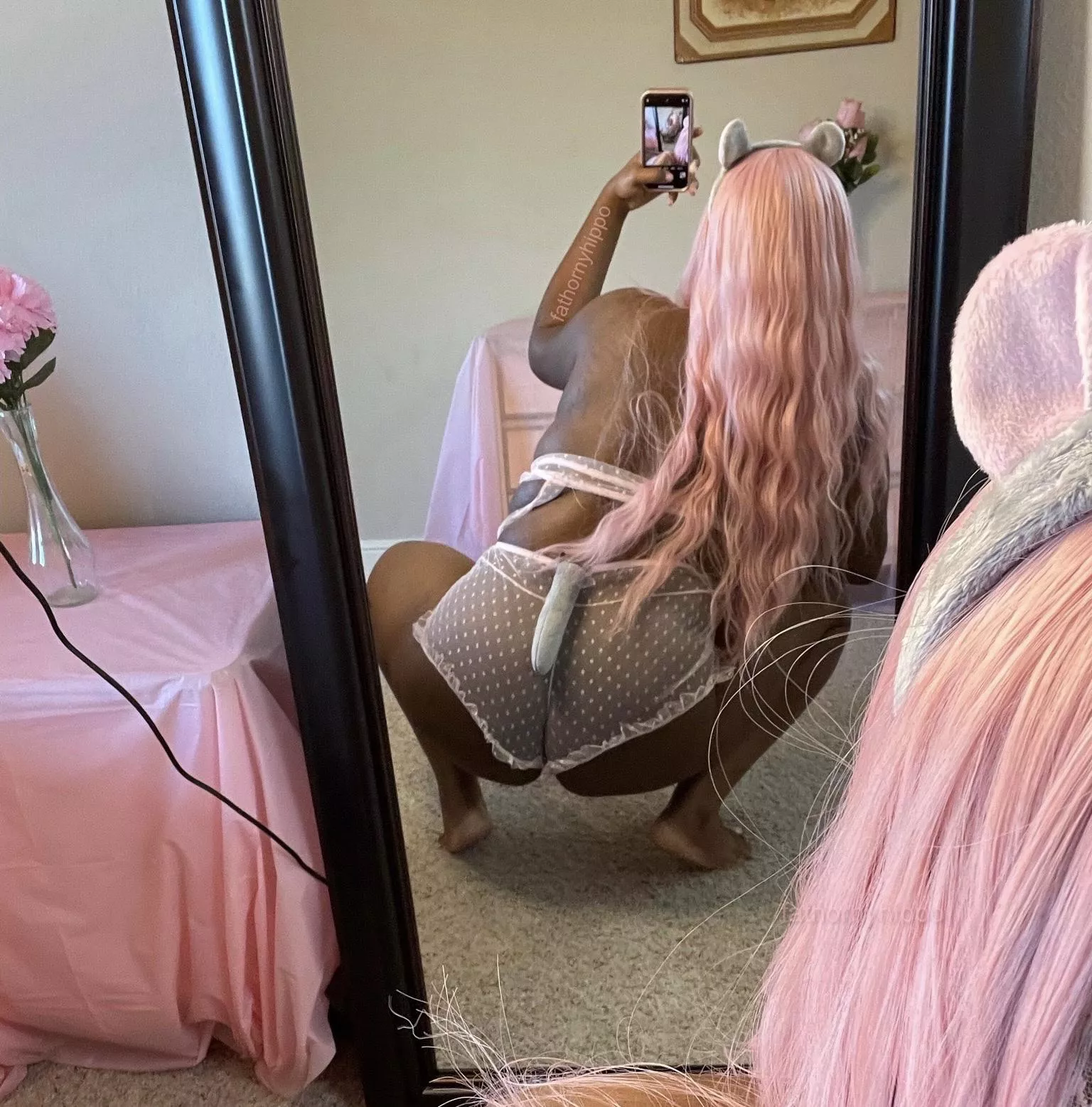 My booty is squishy!!