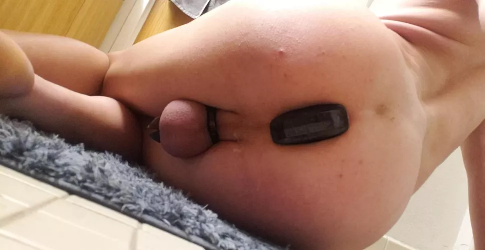 My bottom bf said I was so slutty that even he would pound my sissy hole π€